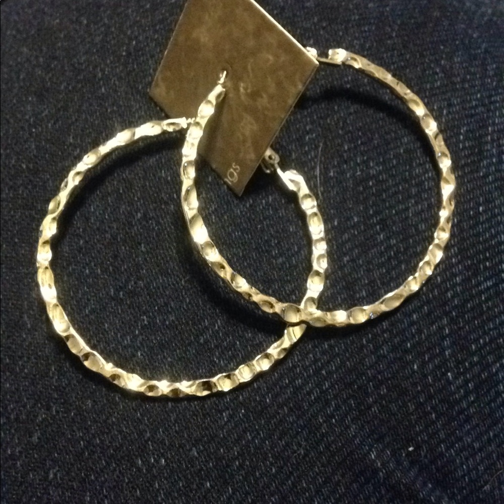 Silver hoop earrings *5/$15*